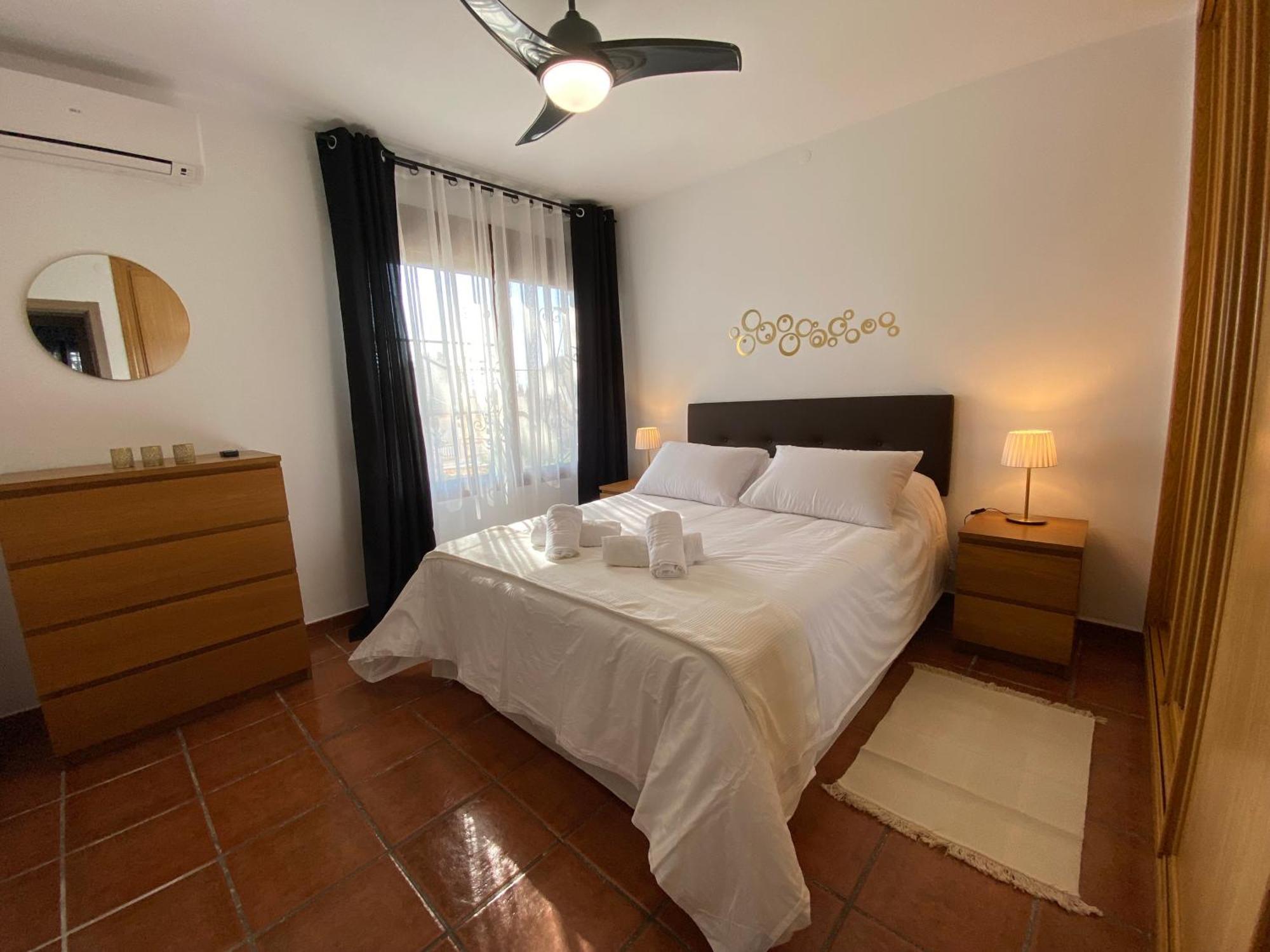M&H Torremolinos Apartment Exterior foto